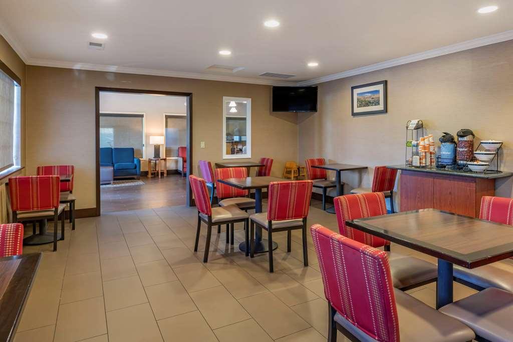 Comfort Inn Columbia Gorge Даллес Ресторан фото