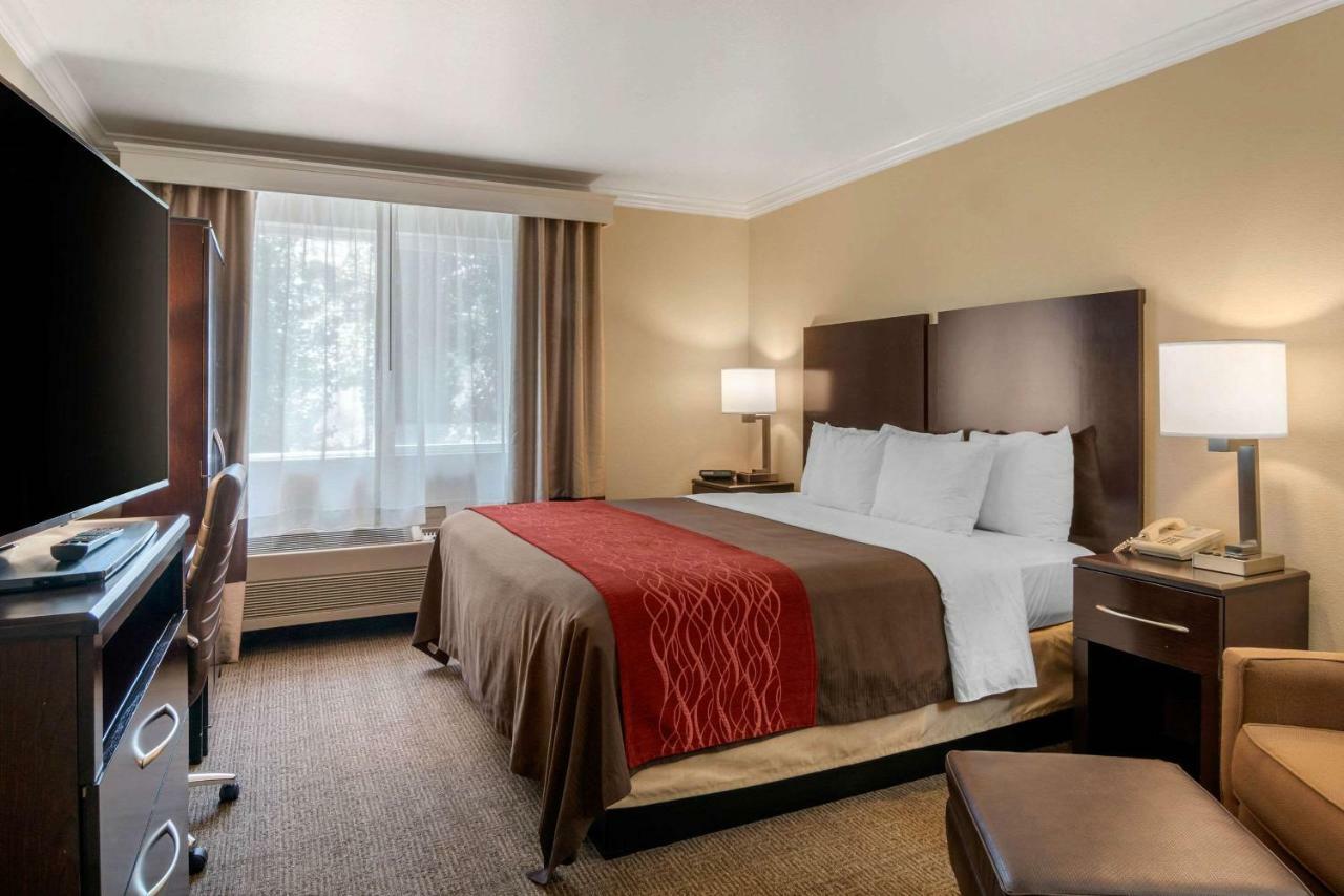 Comfort Inn Columbia Gorge Даллес Экстерьер фото